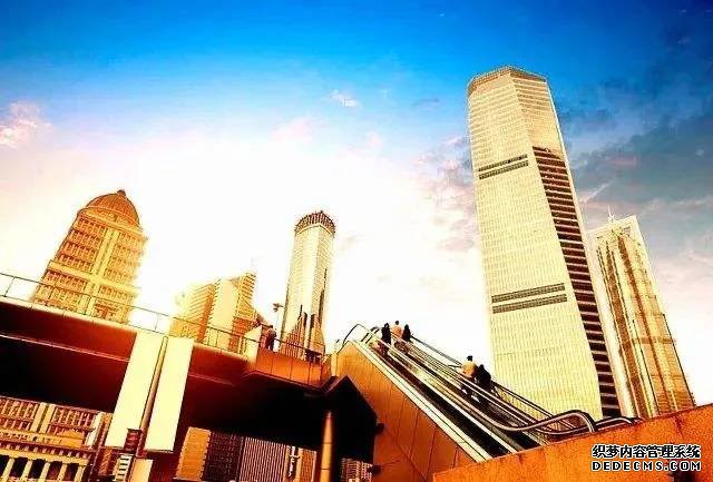 經(jīng)濟(jì)“內(nèi)循環(huán)”來(lái)了！是該存錢還是買房？專家“八個(gè)字”回應(yīng)！